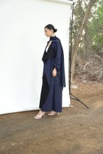 Mercury in Navy - Image 5