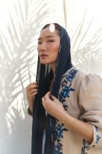 Sienna in Beige - Image 3